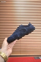 プラダ カジュアルシューズ 新作 本革 新品同様超美品 通販＆送料込 運動靴 男性用 PRA069