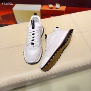 Hermes カジュアルシューズ 新作 本革 新品同様超美品 通販＆送料込 運動靴 男性用 her066
