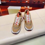 Hermes カジュアルシューズ 新作 本革 新品同様超美品 通販＆送料込 運動靴 男性用 her064