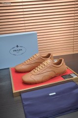 プラダ カジュアルシューズ 新作 本革 新品同様超美品 通販＆送料込 運動靴 男性用 PRA071