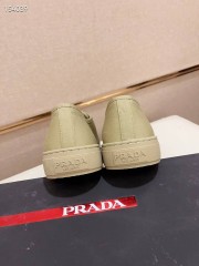 プラダ カジュアルシューズ 新作 本革 新品同様超美品 通販＆送料込 運動靴 男性用 PRA084